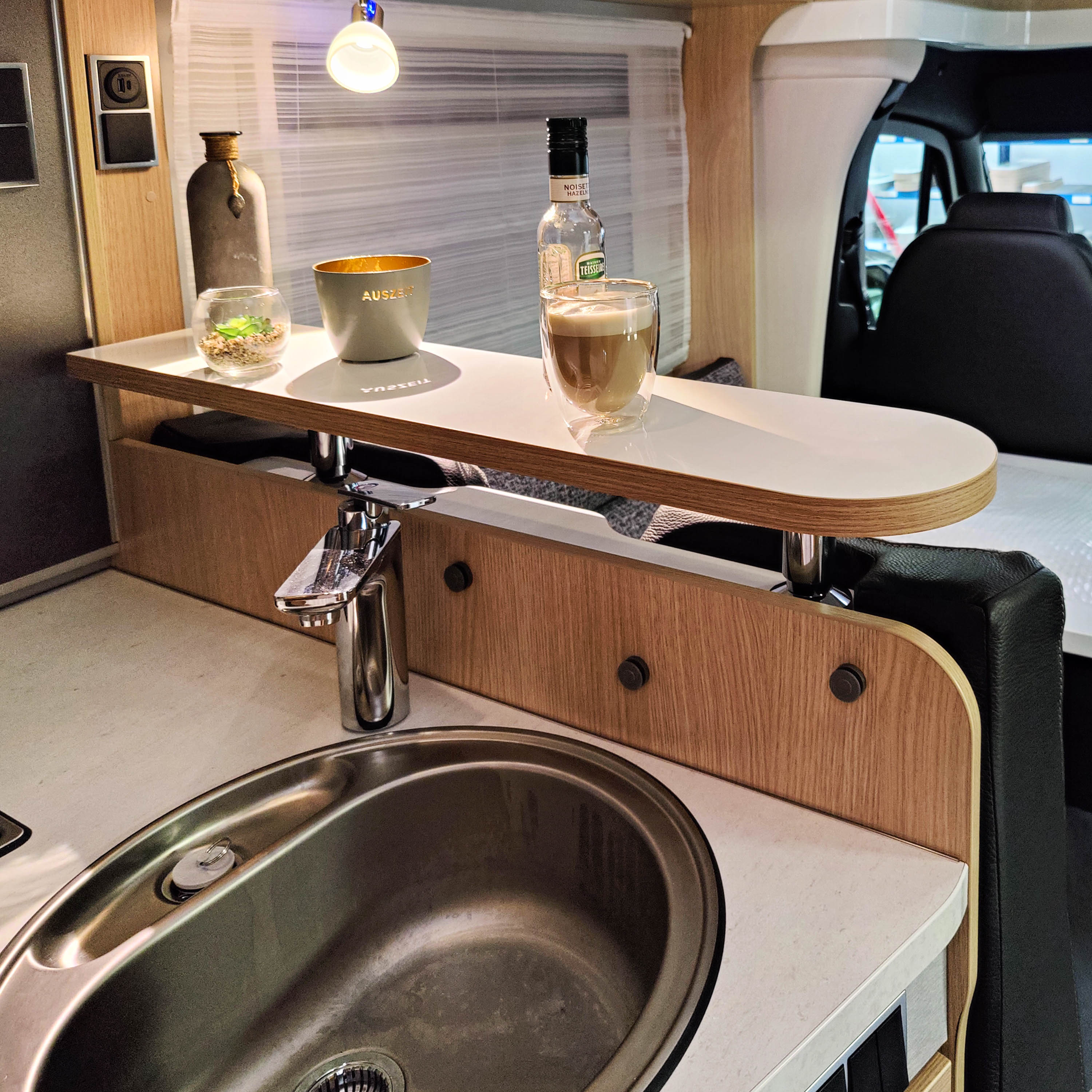 2-teiliges Ablageboard für Hymer Modelle
