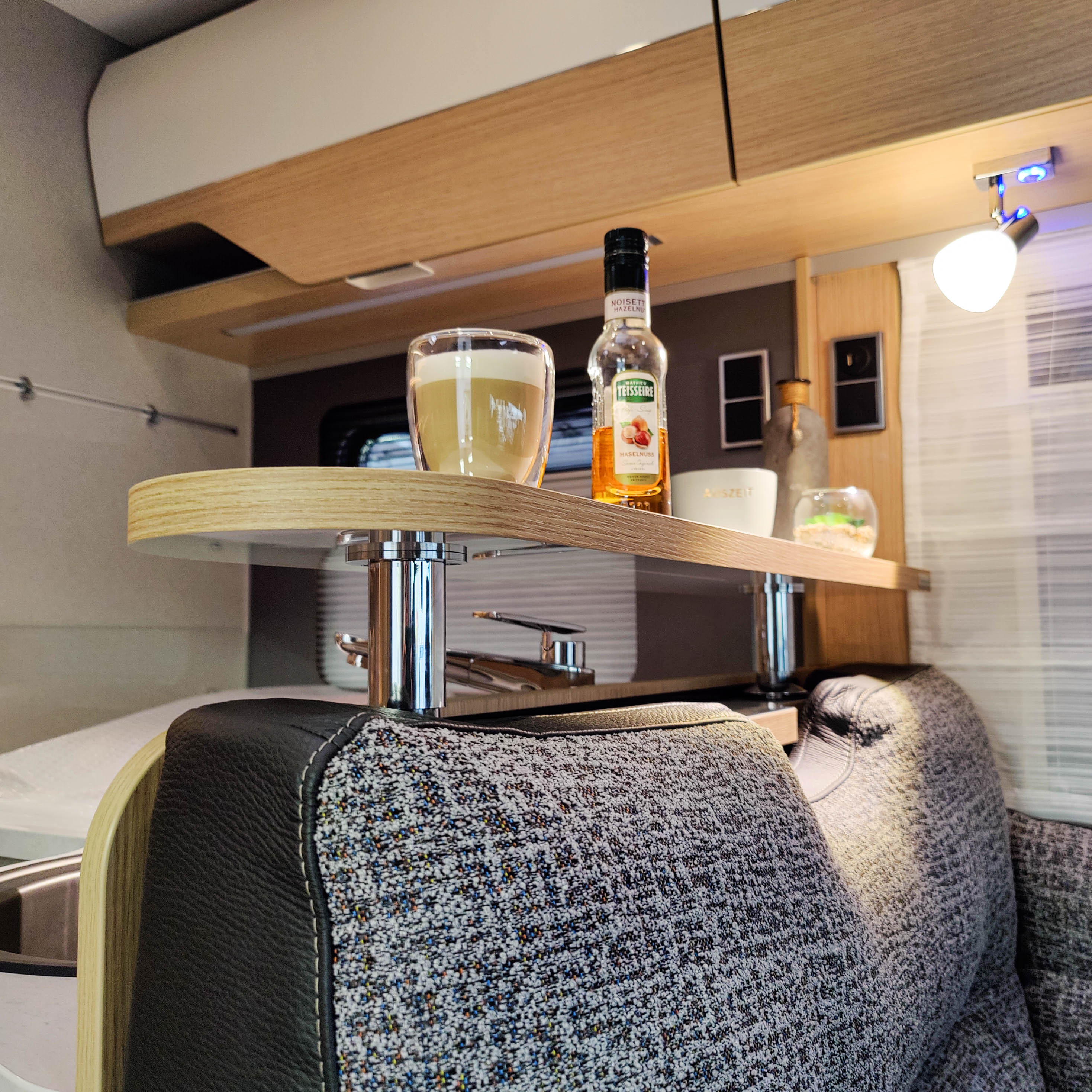 2-teiliges Ablageboard für Hymer Modelle