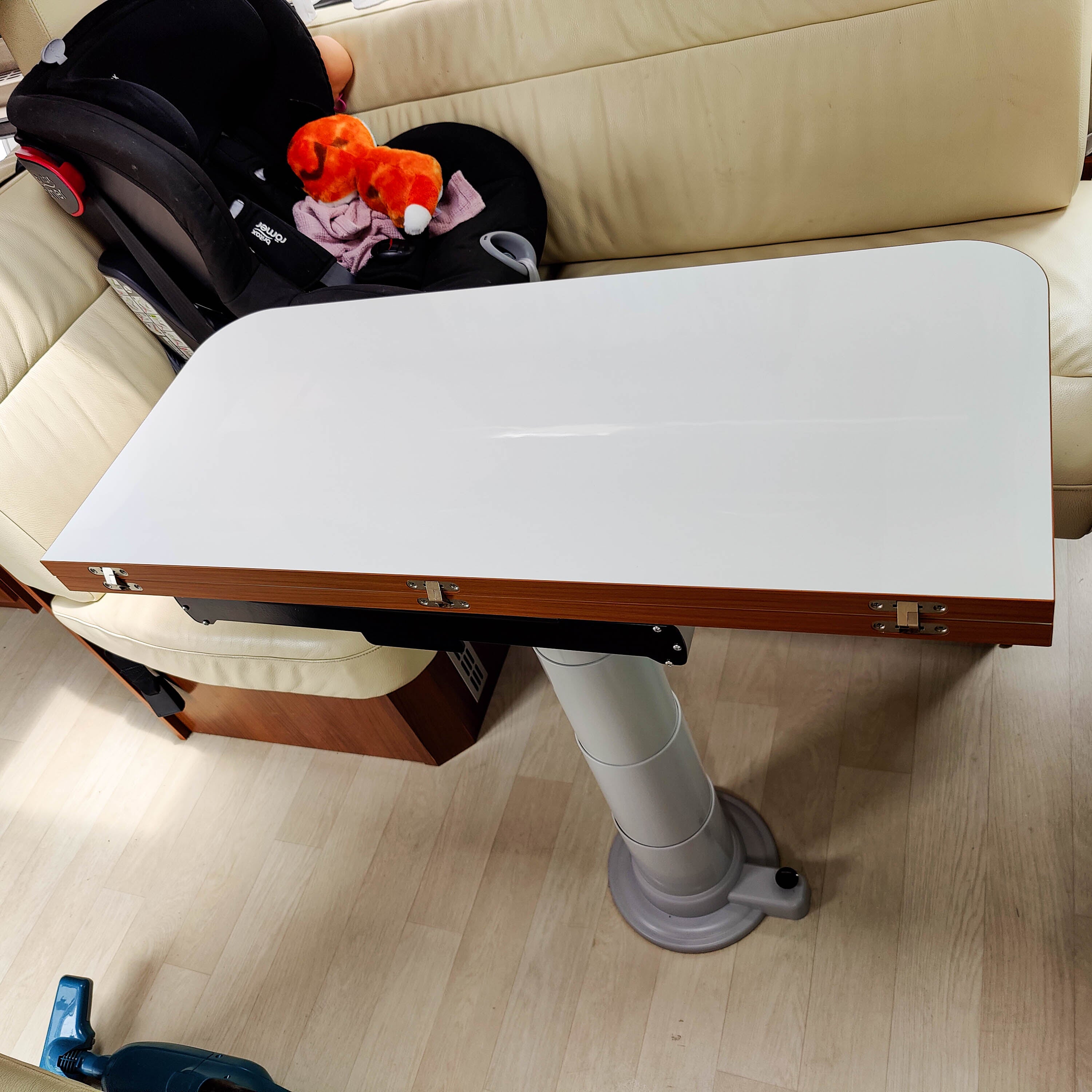 Nuova Mapa Tischgestell inklusive höhenverstellbarer Säule für klappbare Tischplatten