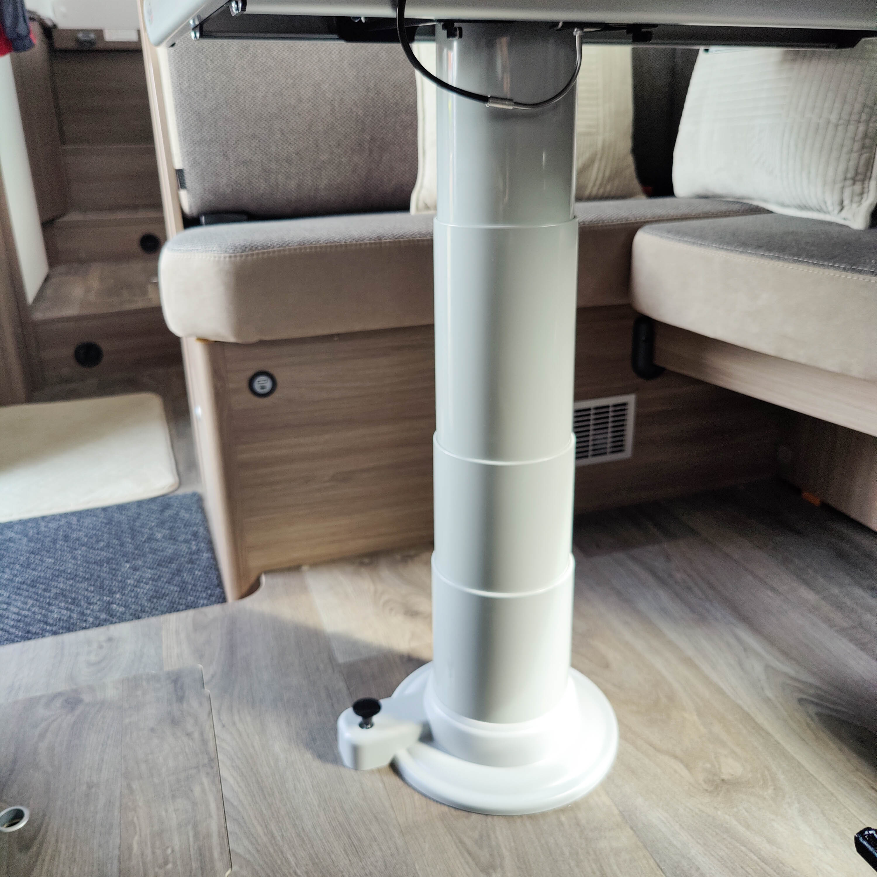 Nuova Mapa Tischgestell inklusive höhenverstellbarer Säule für klassische Tischplatten