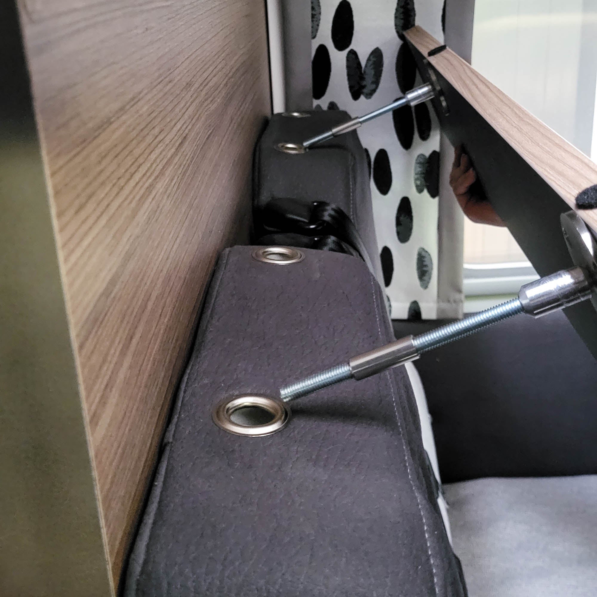 Ablageboard für Knaus Vansation auf Peugeot Basis