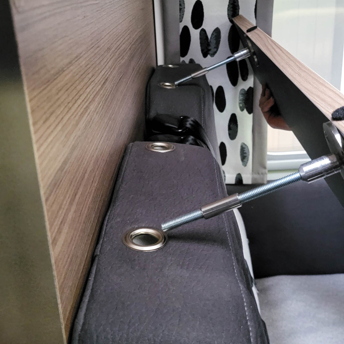 Ablageboard für Knaus Vansation