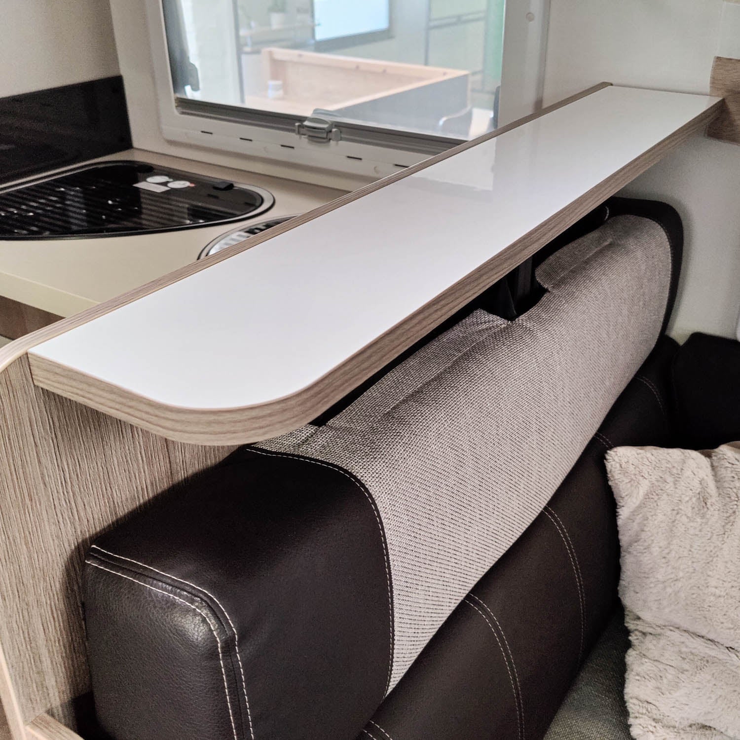Ablageboard für Chausson und Challenger Modelle