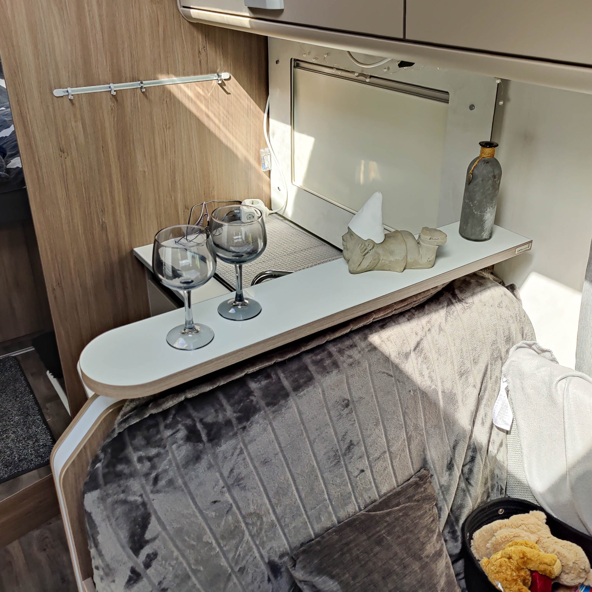 Kantenfarbe Ulme Trüffel für Carado Ablageboard