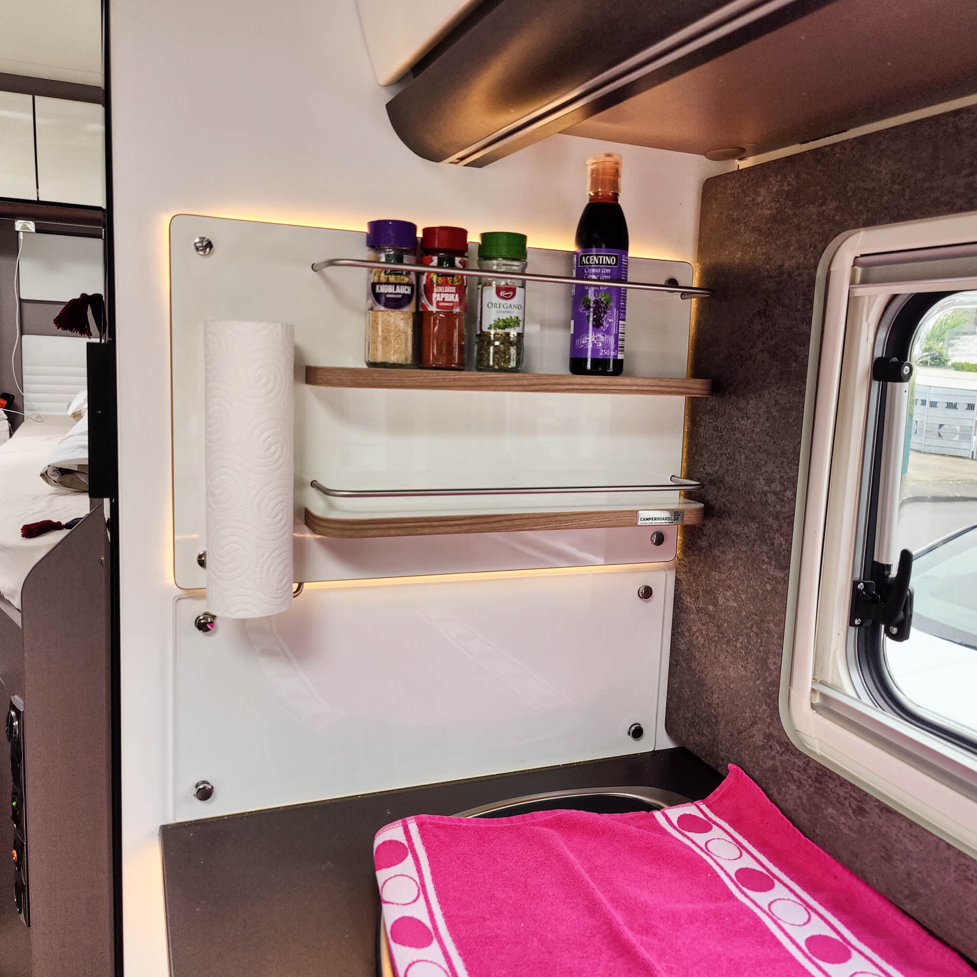 Gewürzregal mit Rollenhalter für Bürstner KH