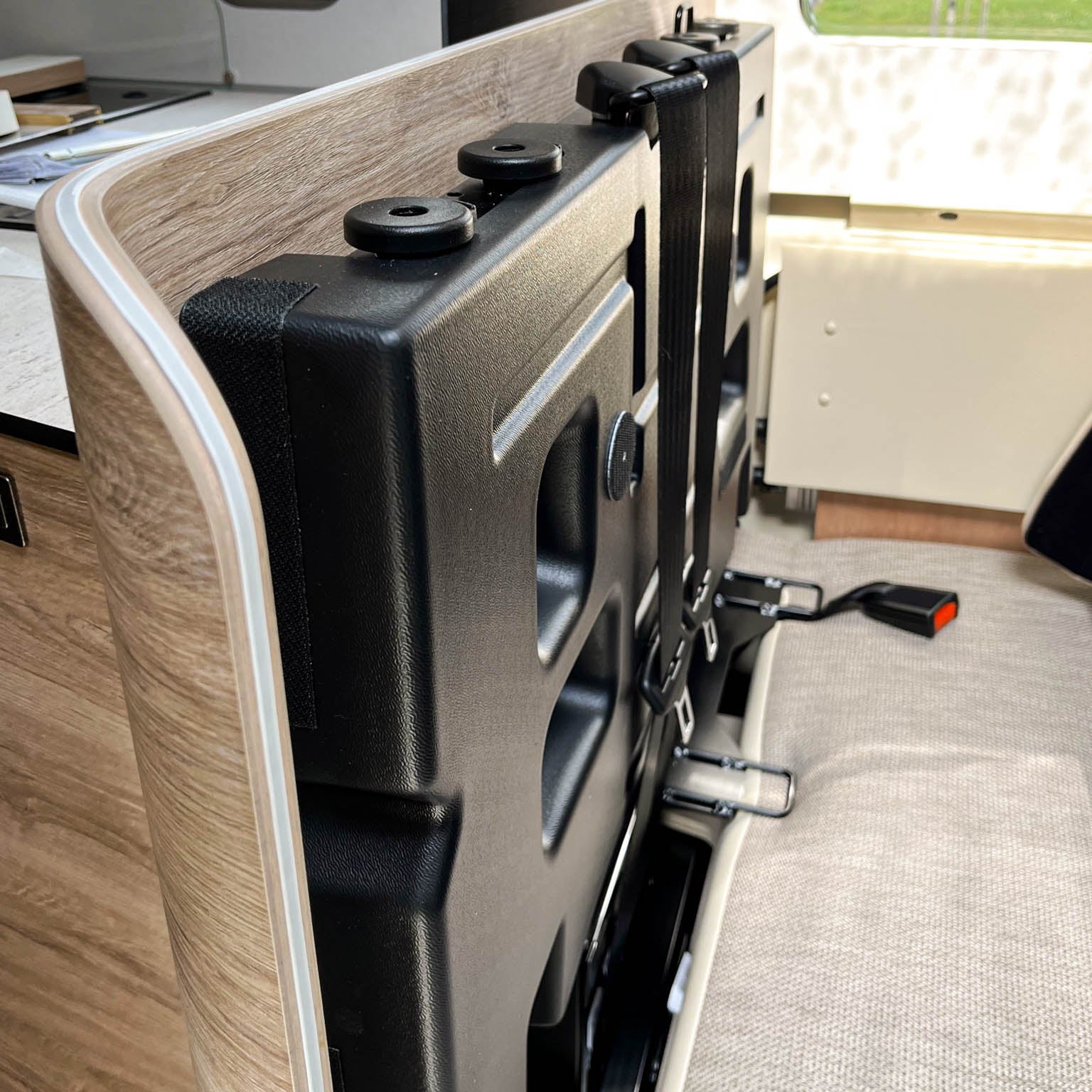 2-teiliges Ablageboard für Eura Mobil ab Modelljahr 2024