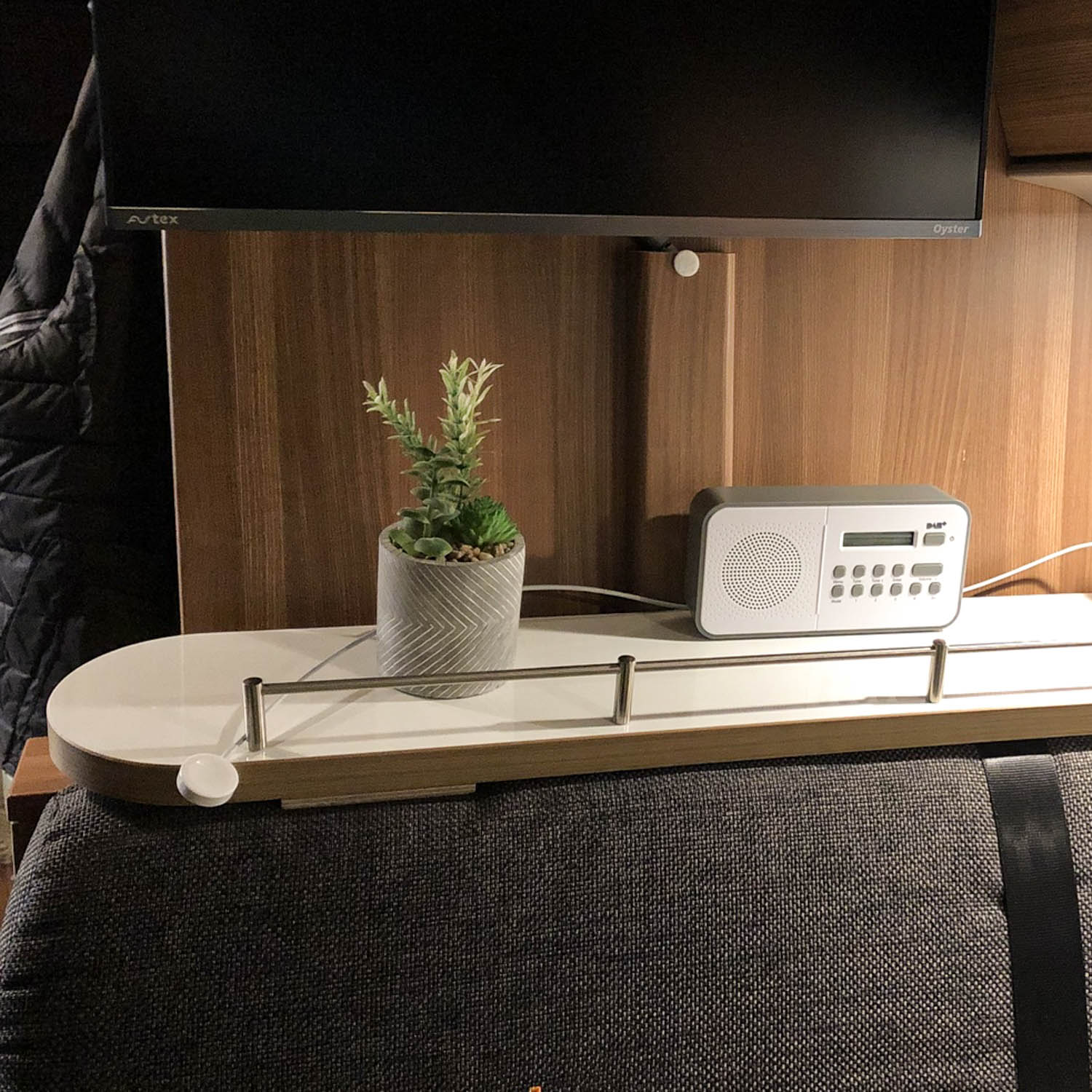 Ablageboard für Weinsberg Pepper Edition