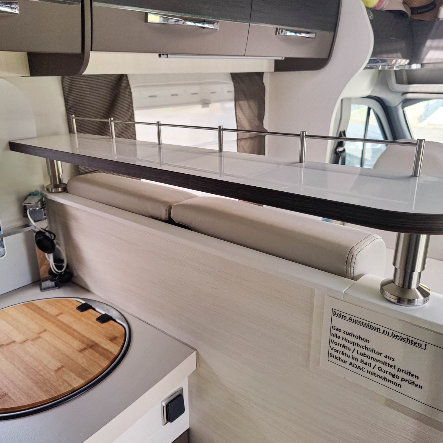 Ablageboard für Chausson Modelle