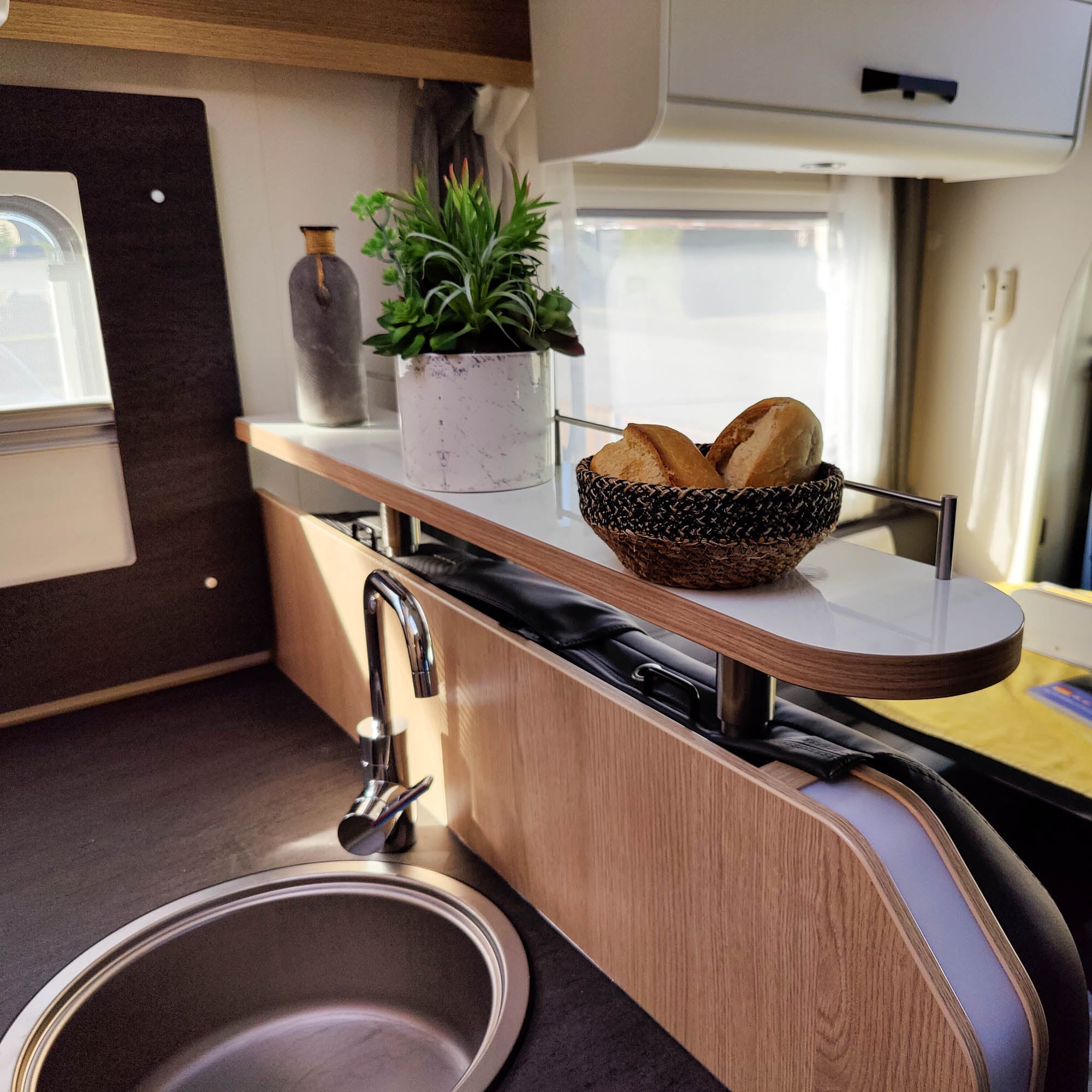 Ablageboard für Sunlight ab Modelljahr 2023