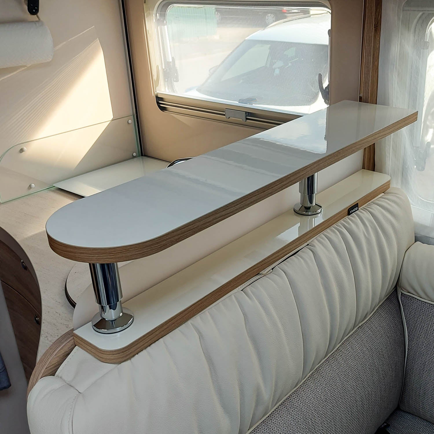 2-teiliges Ablageboard für Euramobil Modelle