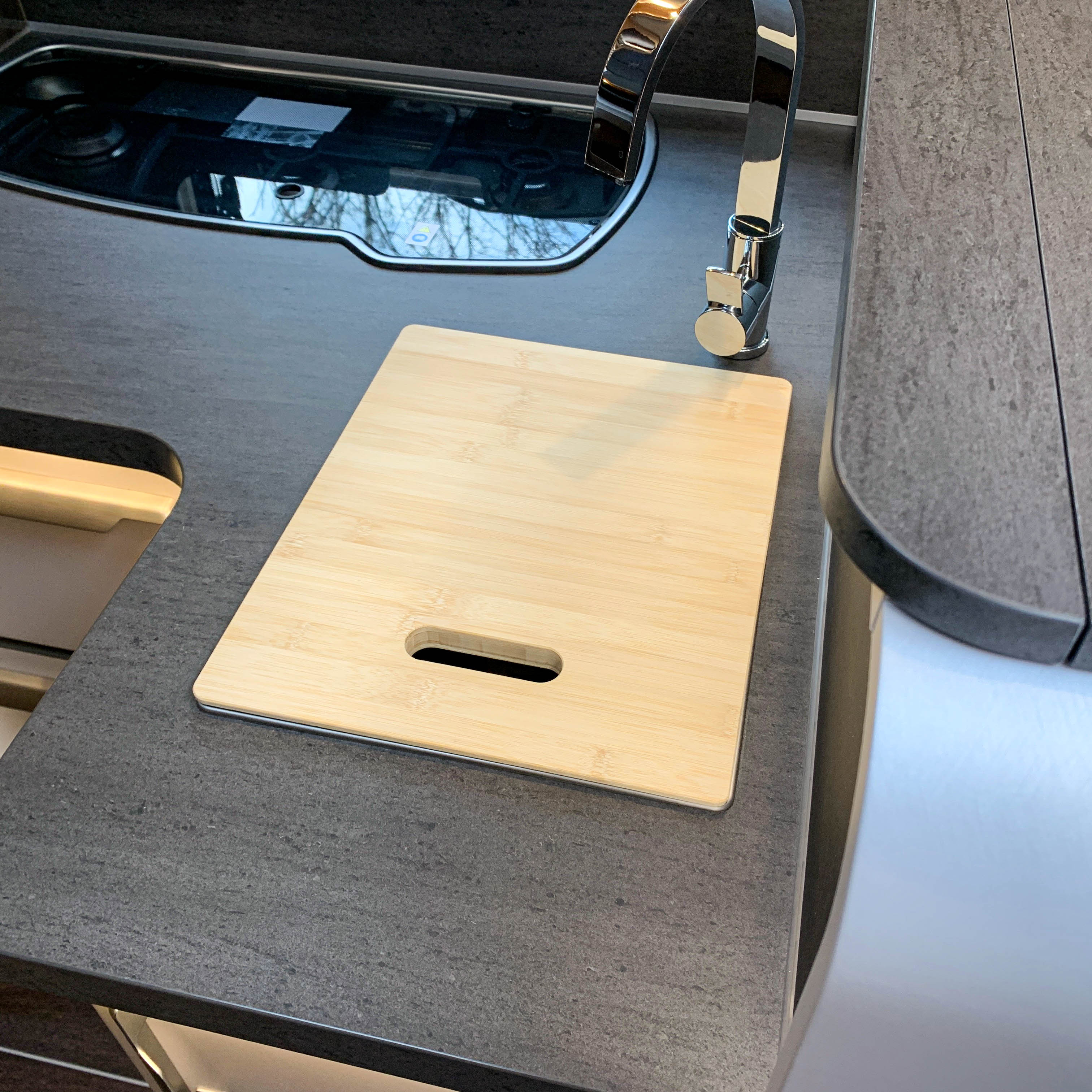 Schneidebrett mit Spülenabdeckung für Knaus Modelle (rechteckig)