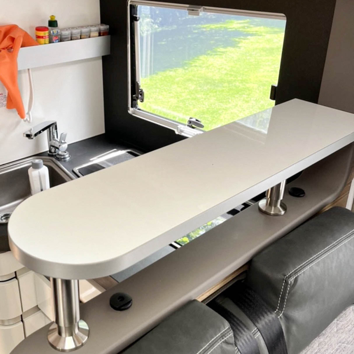 Ablageboard für Adria XL Modelle