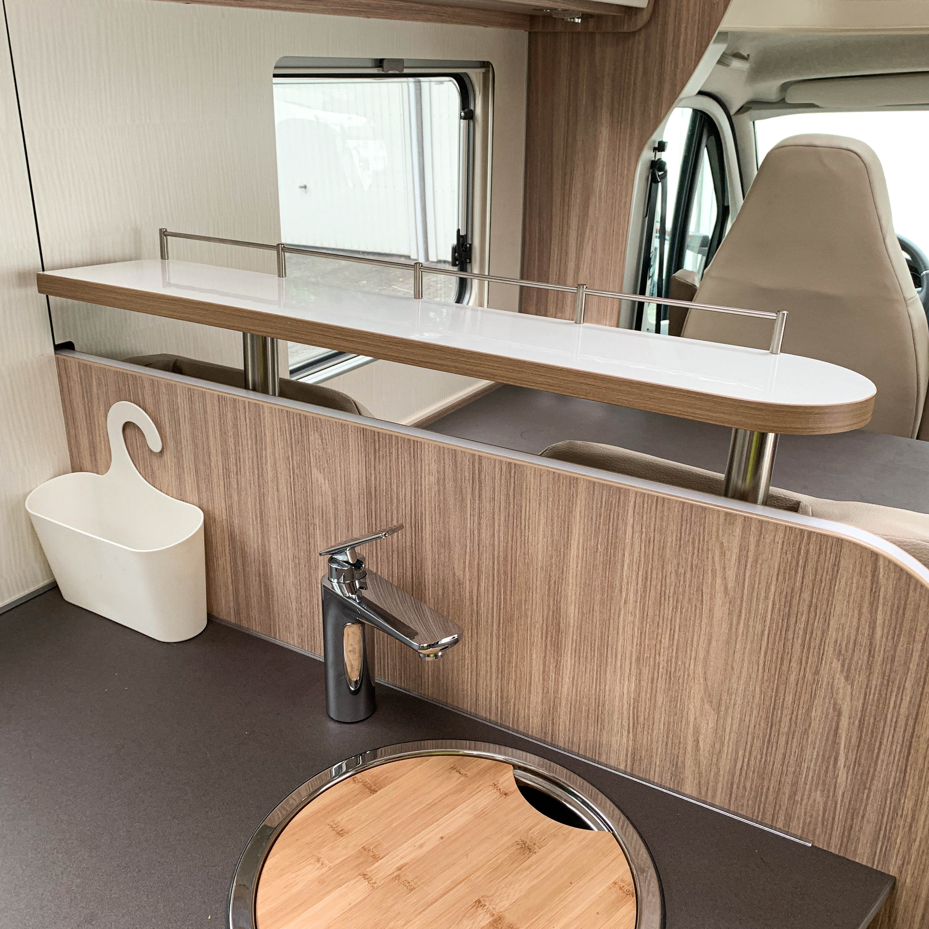 Ablageboard für Bürstner Delfin und Limited Modelle von 2018 bis 2023