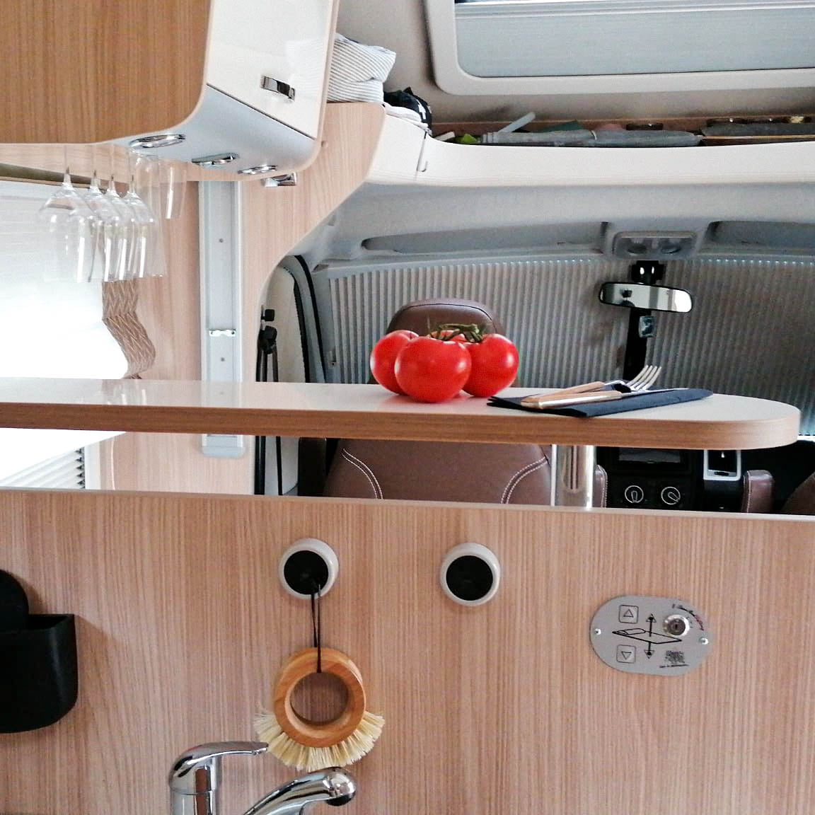 Ablageboard für Bürstner Ixeo Modelle ab 2019