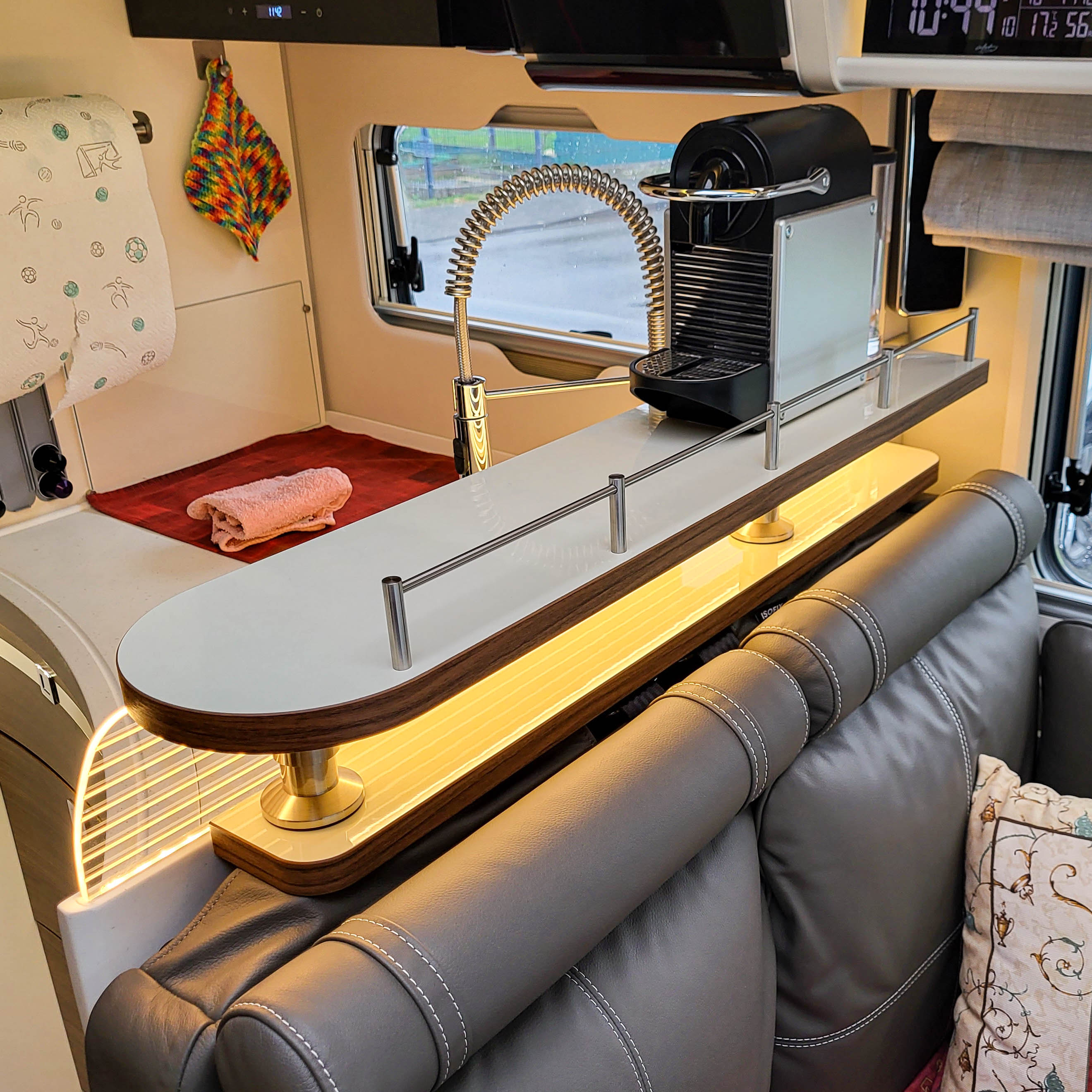 2-teiliges Ablageboard für Euramobil Modelle