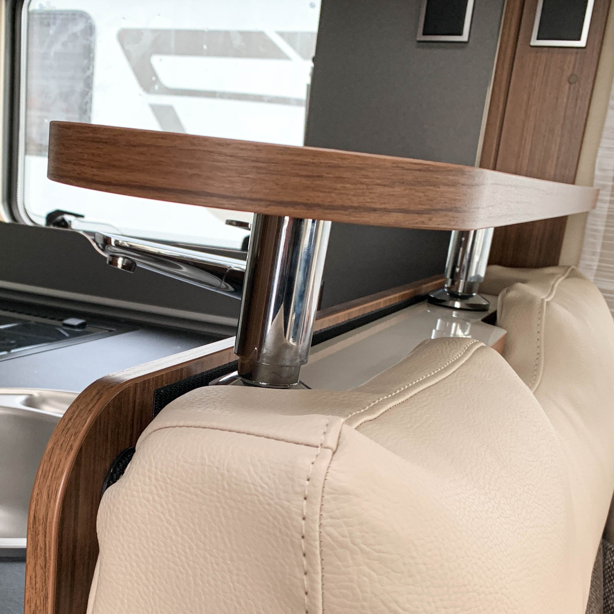 2-teiliges Ablageboard für Hymer Modelle