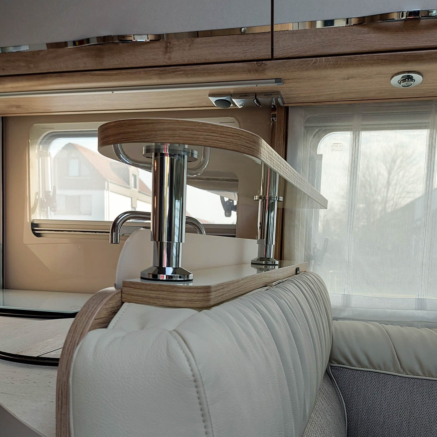 2-teiliges Ablageboard für Euramobil Modelle