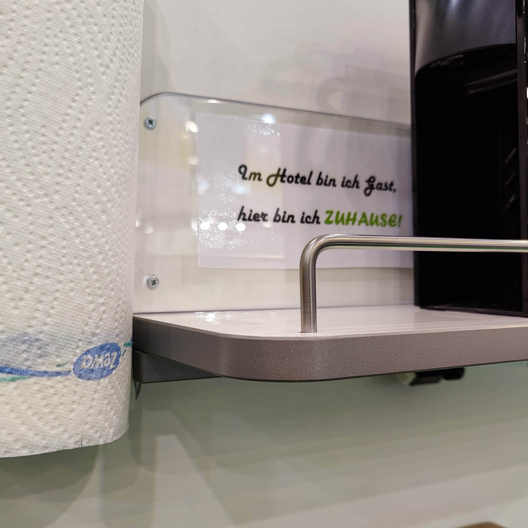 Multifunktionales Regal für Kastenwagen mit Kante in Grau Anthrazit