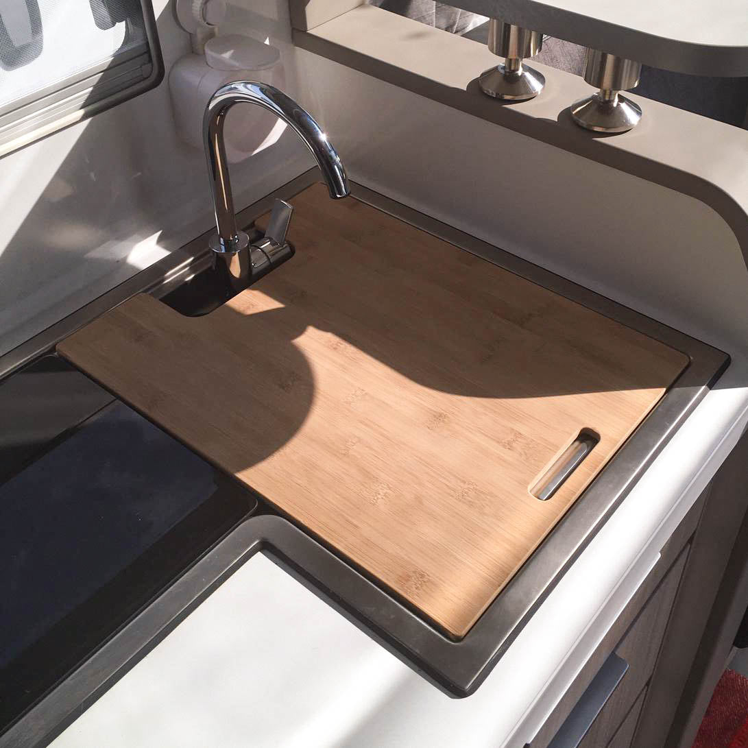 Schneidebrett mit Spülenabdeckung für Adria Compact und zahlreiche Adria Wohnwagen bis Modelljahr 2023