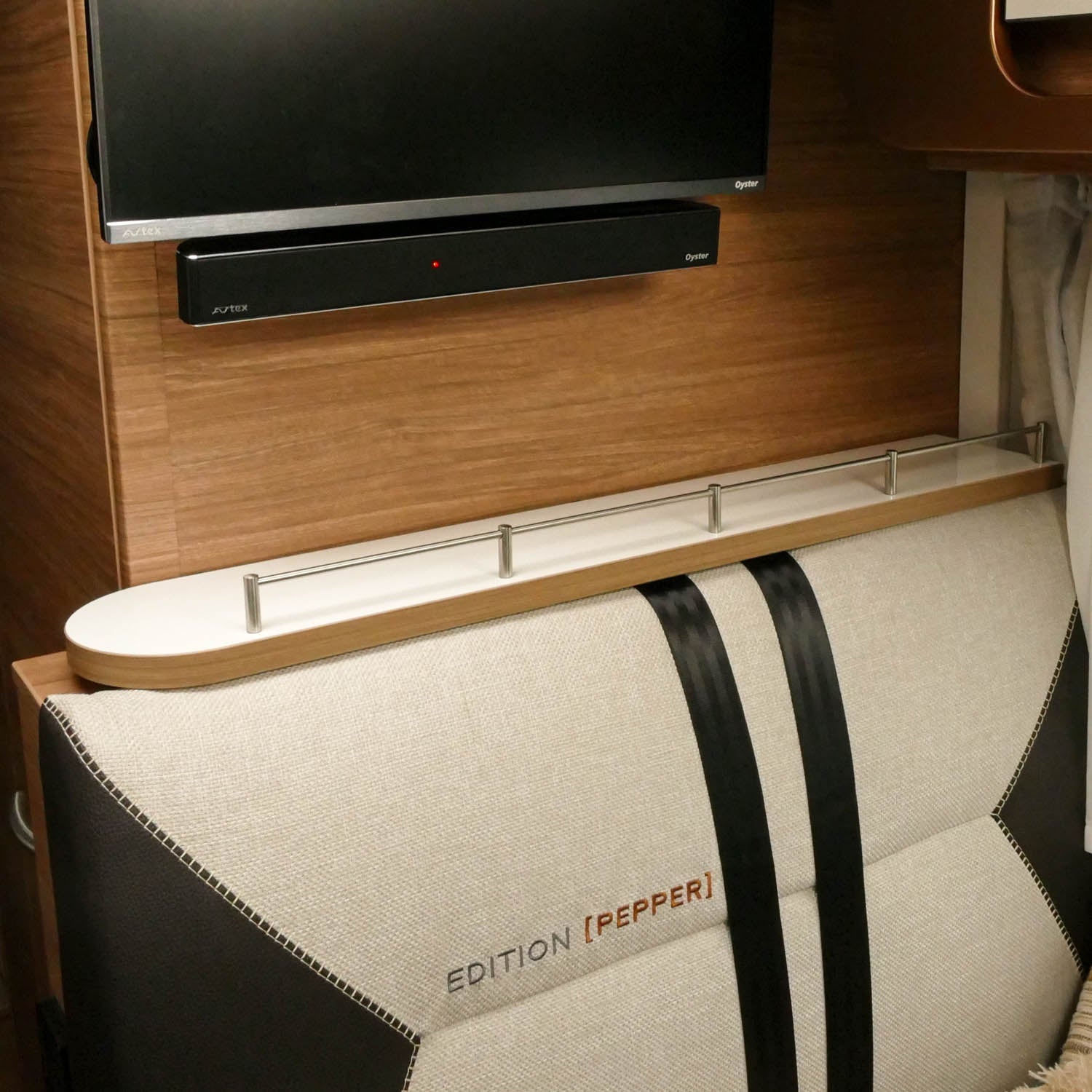 Ablageboard für Weinsberg Pepper Edition