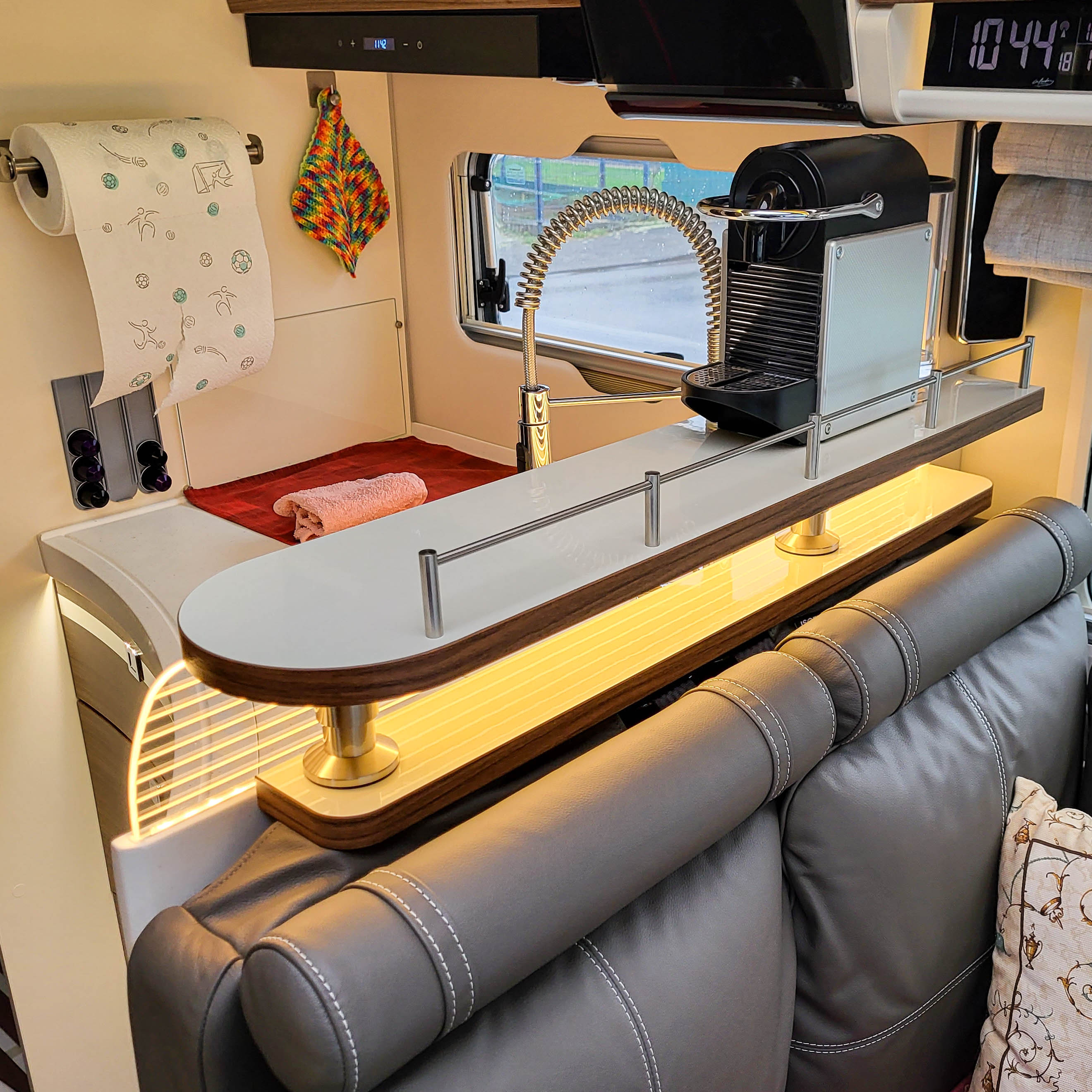 2-teiliges Ablageboard für Euramobil Modelle