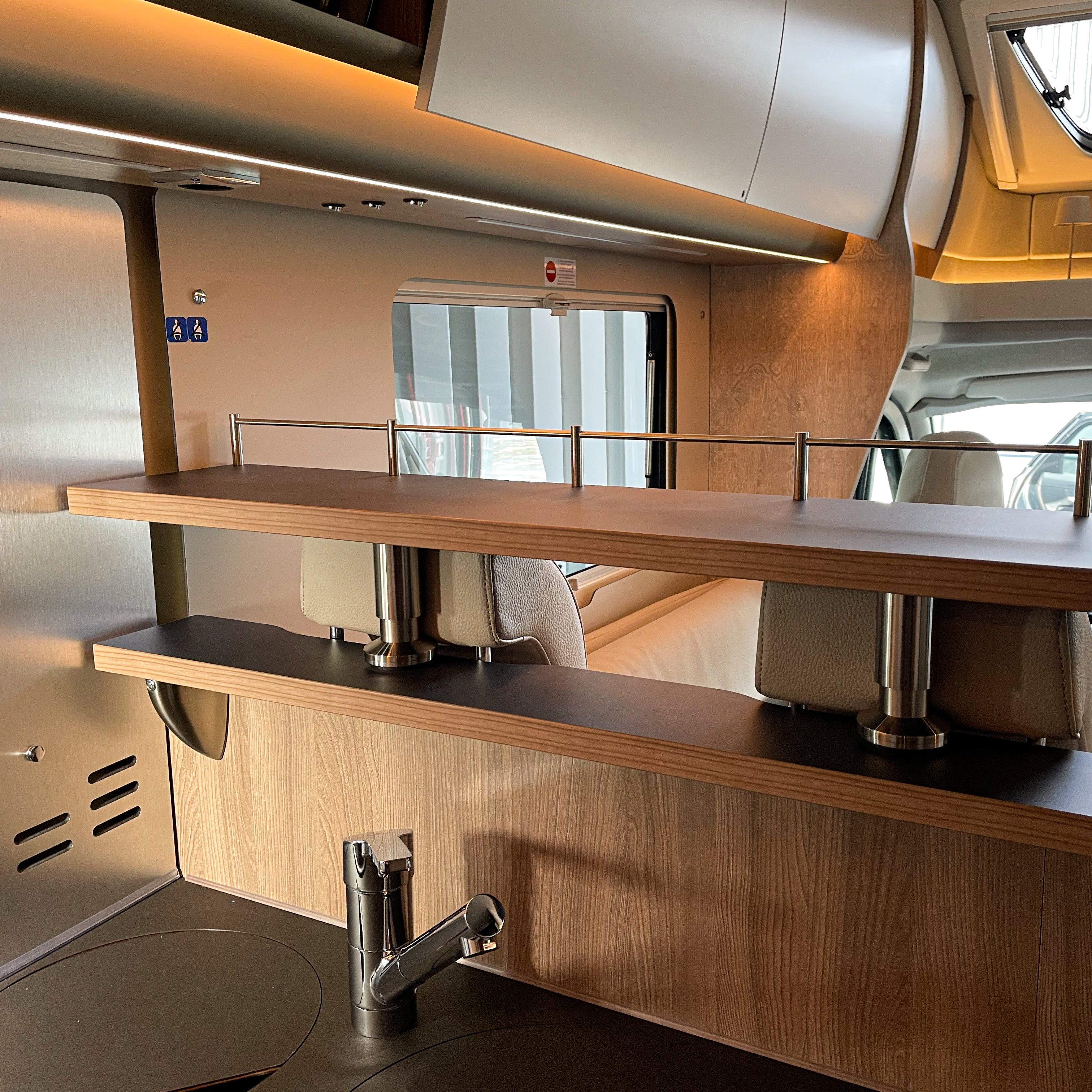 2-piece shelf for Laika Ecovip