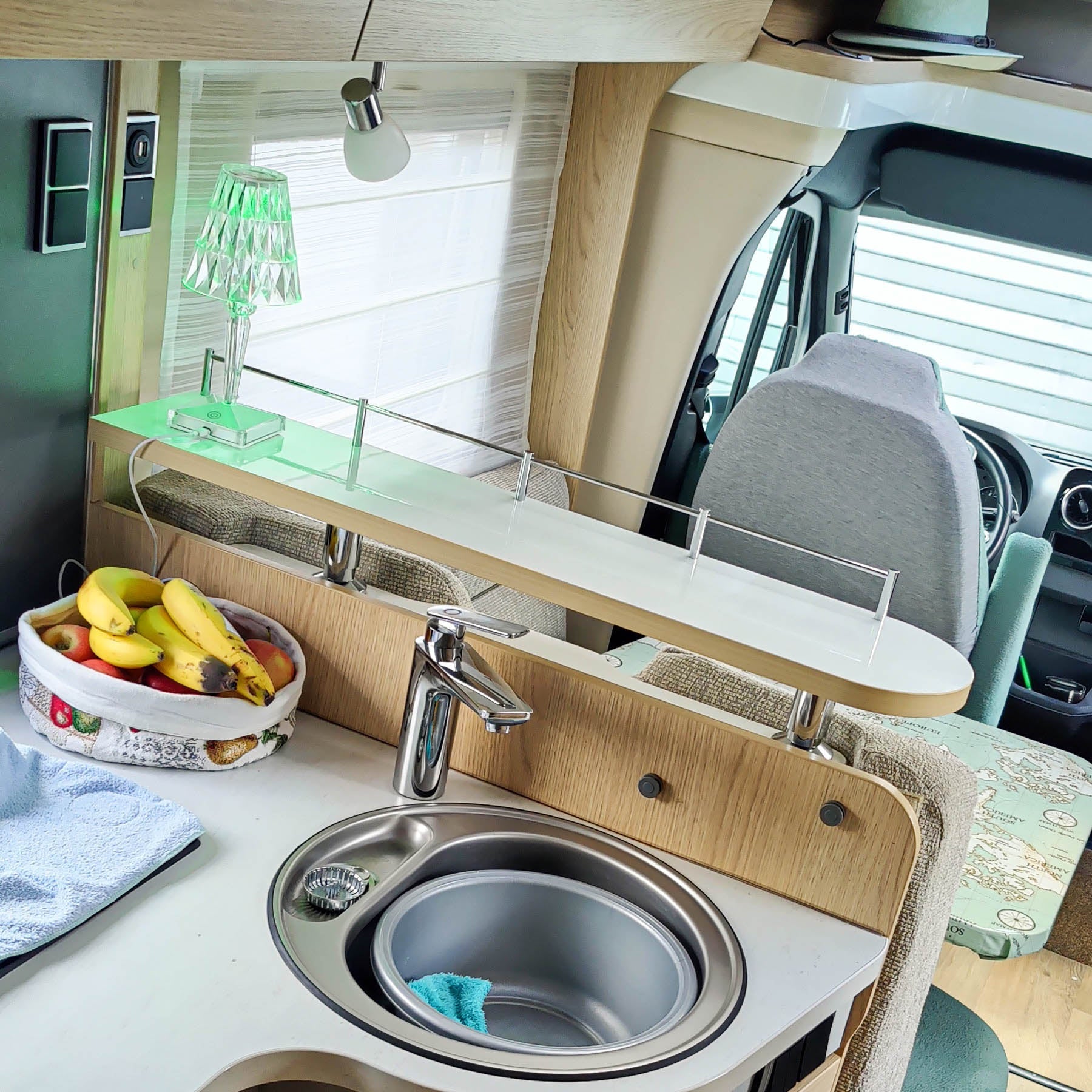 2-teiliges Ablageboard für Hymer Modelle